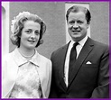 Edward John Spencer, 8th Earl Spencer (1924-1992) and the Honourable ...