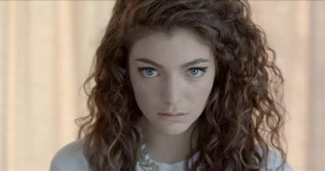 watch the official music video for royals by lorde [video]