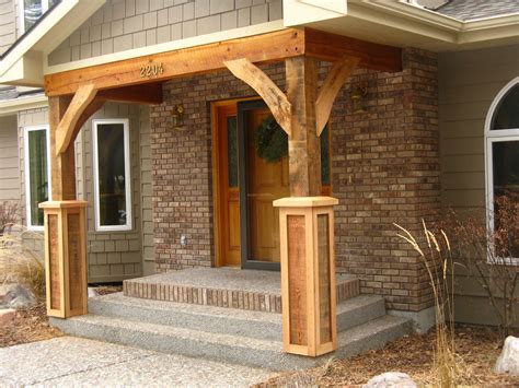 I Like The Timbers On This Front Porch Small Front Porches Designs