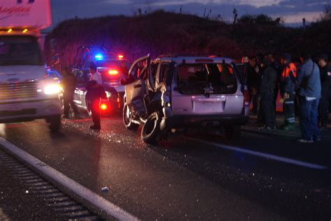 Se Registra Accidente En La Autopista MÉxico Acapulco Hay Dos Personas Lesionadas Y Una MÁs