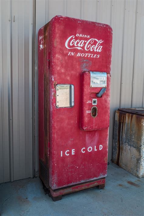 Vintage Coke Machines Value Identification And Price Guides