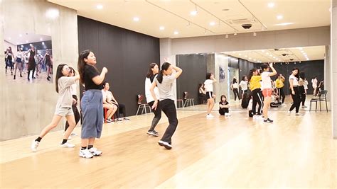 K Pop Idols A Look At The Training And Debut Process Images And