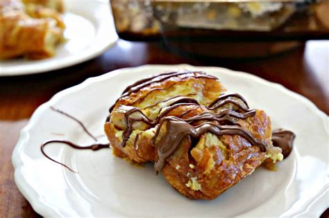 Combine the salt, sugar, 1 cup flour and yeast. Croissant Bread Pudding From The Chew