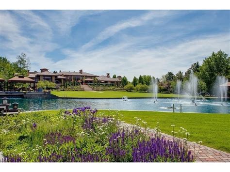 Colorados Cherry Hills Village Has Palatial Estates And Rolling Hills