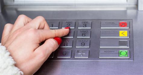 Study Atm Keypads In Nyc Covered In Bacteria Cbs New York
