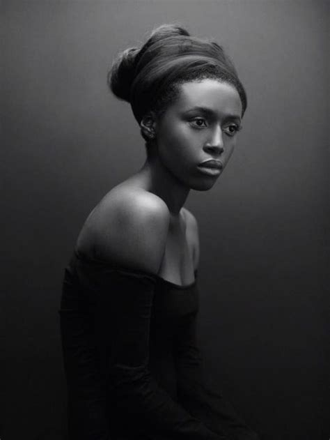 Pin By Coco On Portraits Studio Portrait Photography Portrait Black