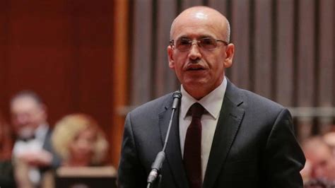 Mehmet Şimşek Rasyonel politikalara dönüş kademeli olarak devam edecek