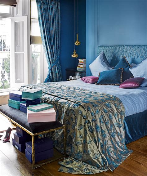 Interior designer suzy hoodless has added a bath and sink to a bedroom in this in alexandra tolstoy's chelsea house, bunk beds have been designed to provide space for three children this bedroom. Small bedroom ideas - how to decorate a small bedroom ...