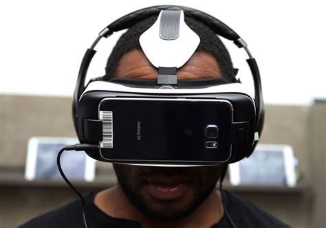 First Major Virtual Reality Headset Is Now On Sale 885 Wfdd