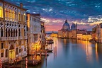 The beauty of Venice at night : r/CityPorn