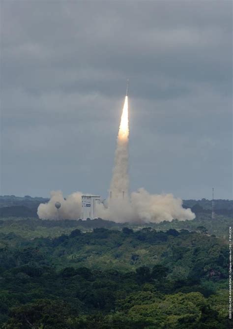 Photos Europes Ixv Reusable Space Plane Prototype Space