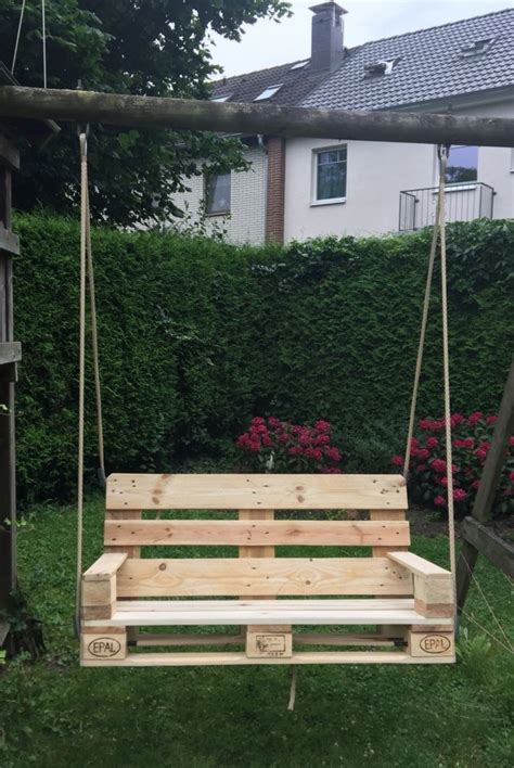 Ein auge haben auf ebendiese zum kaufen gebrauchter möbel darauf. Kreative Gartenmöbel aus Europaletten für eine vielversprechende Gartensaison | Gartenmöbel aus ...