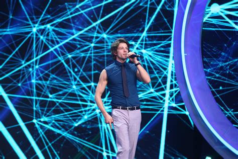 Iumor sezon 10 episod 11 difuzare: Paul Diaconescu, ultimul finalist iUmor, votat de cãtre ...