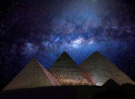 The Pyramids By Night Jim Zuckerman Photography And Photo Tours