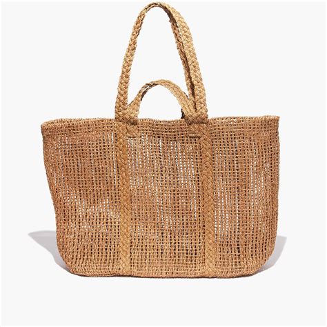 The Best Beach Bags For The Hamptons