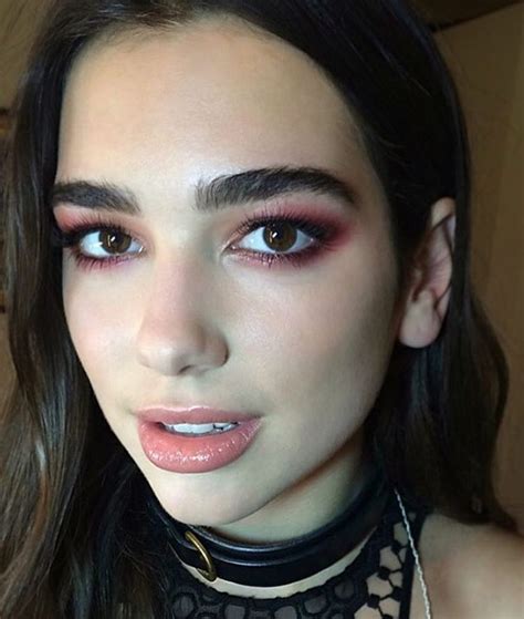 Without a glam squad to hand, the singer was forced to do her own makeup for her new york times photoshoot. 123 best images about Dua Lipa on Pinterest | Pink two ...