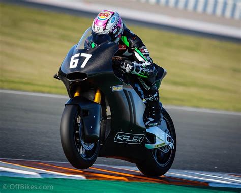Moto2 Kalex Teste Le Moteur Triumph