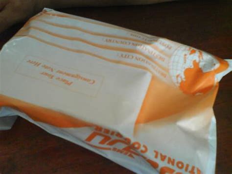 Poslaju services — missing parcel. Haslina: Pos laju si oren