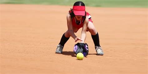 Softball Ground Ball Fielding Softball Tutor