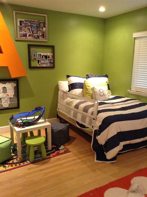 Now your two little boys can share the room with his siblings together. Crafty Mama: Big Boy Bedroom