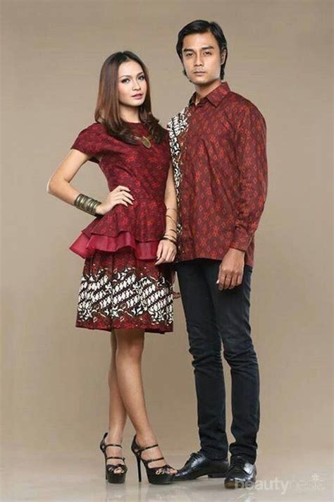 Model baju batik couple dan kebaya terbaru 2020/2021 buat pesta kondangan wisuda pertunangan baju batik couple kebaya. Baju Couple Kondangan Kekinian - Unik Vc Cp Lusiana Couple ...