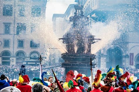 Scoppio Del Carro The Explosion Of The Cart Easter In Florence Italy