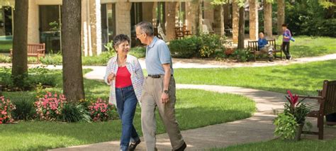 Senior Living Amenities And Activities In Springfield Virginia