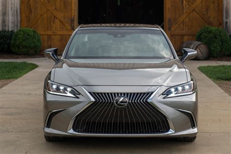 2020 Lexus Es Hybrid Review Trims Specs Price New Interior