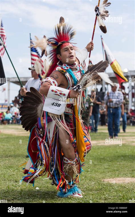 Sioux Pow Wow Dakota Hi Res Stock Photography And Images Alamy