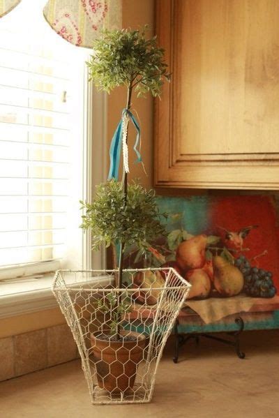 Make Chicken Wire Basket Out Of Old Lampshade Chicken Wire Projects