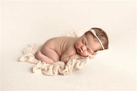 Austin Newborn Photography | Newborn photography, Natural newborn photos, Newborn