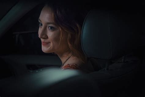 Lady Bird Trailers Featurette Images And Posters The Entertainment