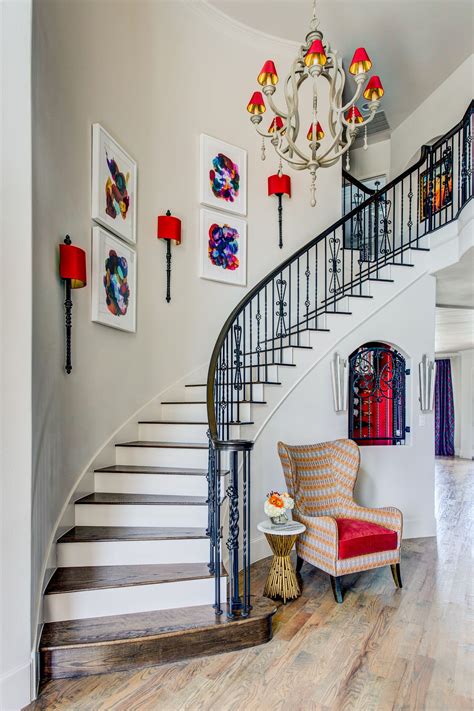 27 Stylish Staircase Decorating Ideas Stairway Decorating Staircase
