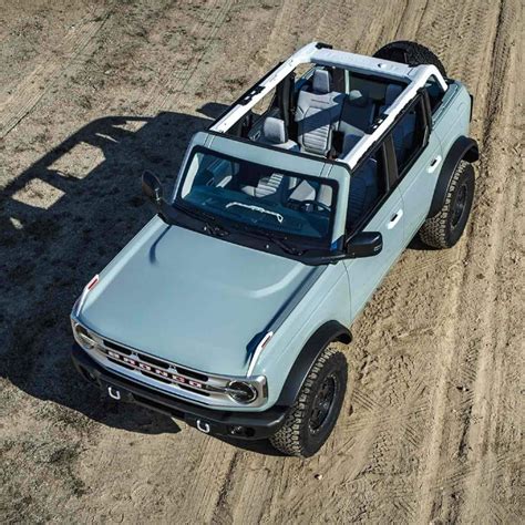 Key Differences Between The 2021 Ford Bronco And Bronco Sport