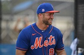 Tim Tebow starts the first home run in the spring training of his ...