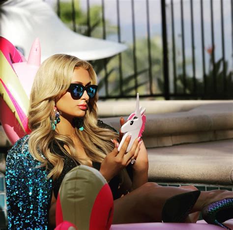 7 6m followers 3 059 following 8 295 posts see instagram photos and videos from paris hilton