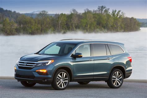 2017 Honda Pilot Review, Ratings, Specs, Prices, and Photos - The Car ...