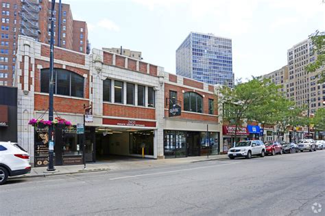 2417 2433 N Clark St Chicago Il 60614 Retail For Lease
