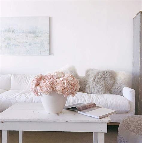 Janisfaye Instagram Rachel Ashwell Shabby Chic Couture Store White
