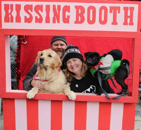 The Jason And Deb Kissing Booth At Sweet Barks For Apa Krox Austin Tx
