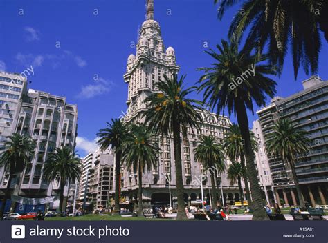 Street Scene In Montevideo Uruguay South America K Gillham Stock Photo