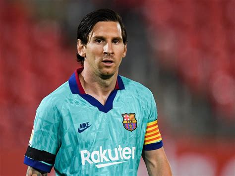 Lionel Messi Colpo Di Scena A Barcellona Pensa Di Cambiare Squadra