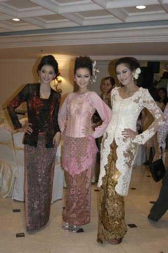 kebaya indonesian traditional dress for women yusufhadha