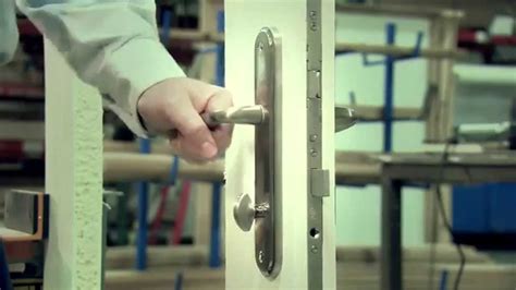 Mpls3 Three Point Locking System From Quanex Building Products Youtube
