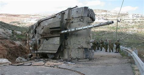 Merkava Taking A Nap 2006 Lebanon Destroyedtanks