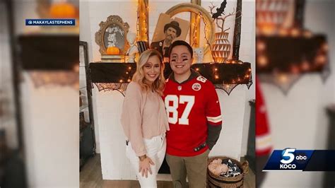 oklahoma couple goes viral for predicting relationship between taylor swift travis kelce years