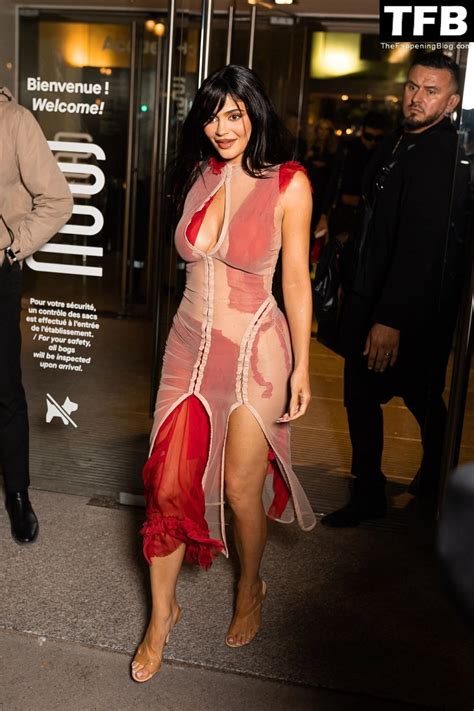 Kylie Jenner Is Ravishing In Red Leaving Dinner At “chez Loulou” During Pfw 19 Photos