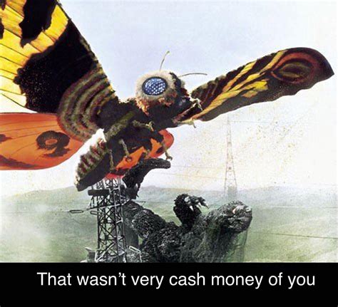 When kong escapes he heads on a collision course straight to godzilla. Mothra vs Godzilla : memes