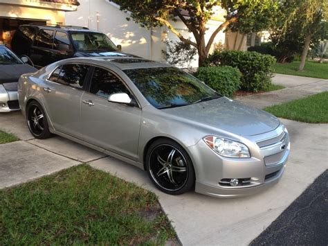 I have tire size 215/55 r17 on alloy rim on chevrolet 2009 malibu lt. Silver Chevy Malibu with black rims | Chevrolet malibu ...