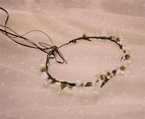 Bridal Headpiece Daisy Hair Wreath Hippie Flower Crown Headwreath Made